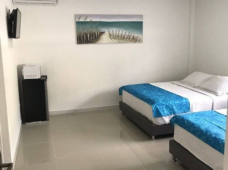 הוסטל Tropical Breeze Aeropuerto