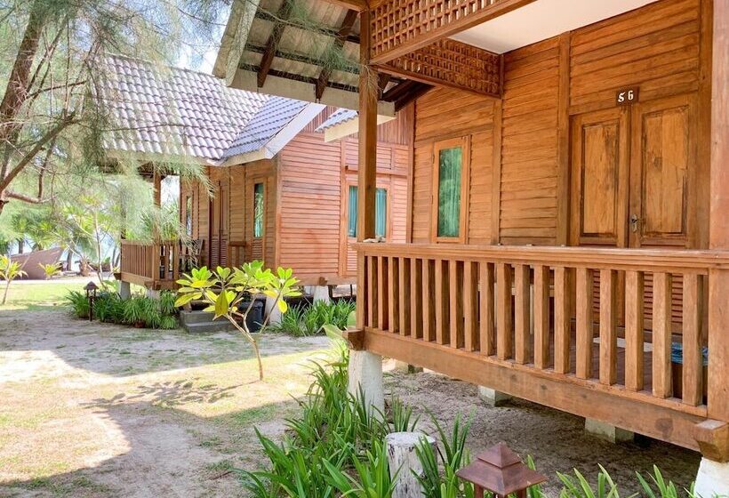 Bayu Lestari Island Resort