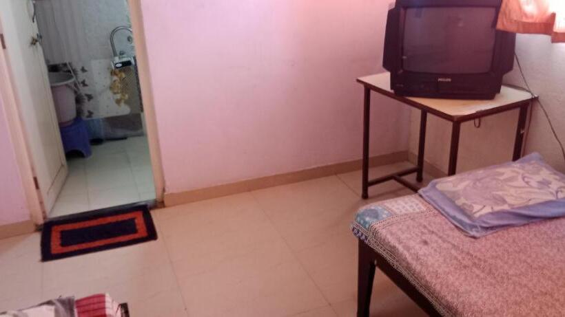 مبيت وإفطار Ahmednagar International Center