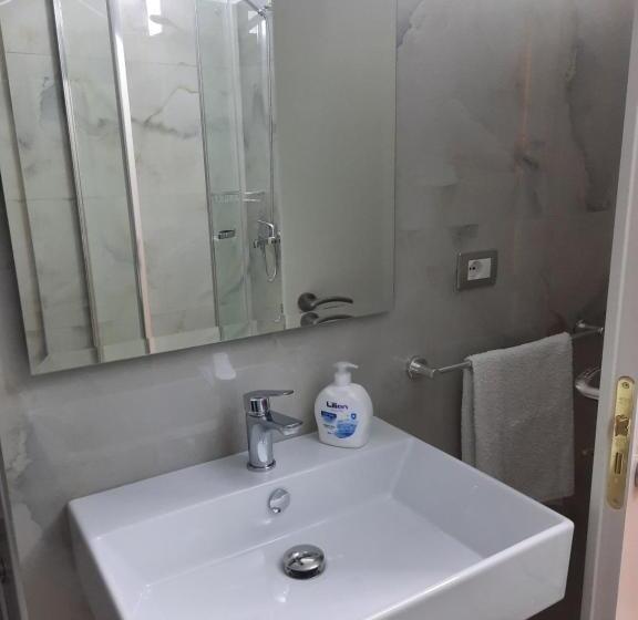 تختخواب و صبحانه Guesthouse Pelivani