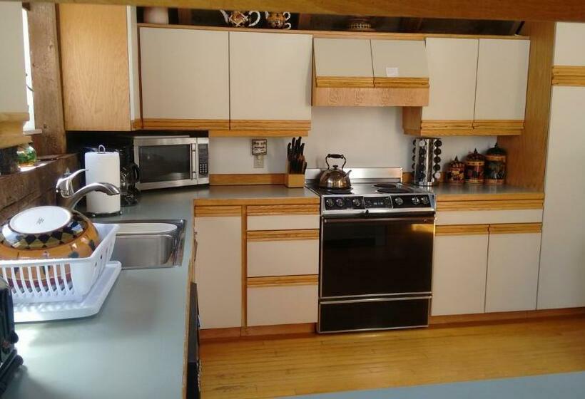 ベッドアンドブレックファースト Lodge At Millstone Hill