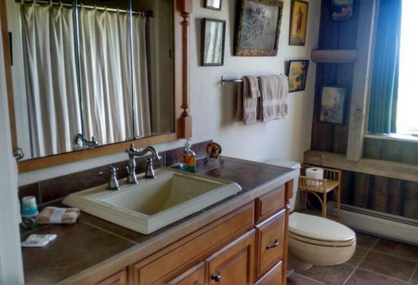 ベッドアンドブレックファースト Lodge At Millstone Hill