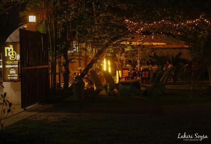 مبيت وإفطار Ma Villa Unawatuna