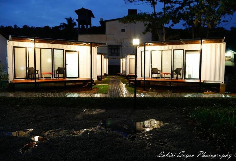 مبيت وإفطار Ma Villa Unawatuna