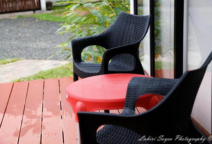 مبيت وإفطار Ma Villa Unawatuna