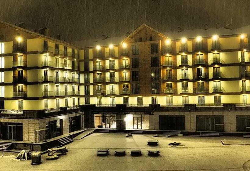 Gudauri New Loft 1 Tophit