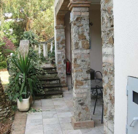 هتل Agriturismo Il Casotto