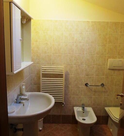 فندق Agriturismo La Staffa