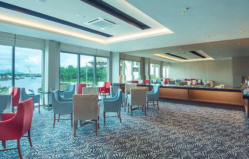 ホテル Astana Wing Riverside Majestic