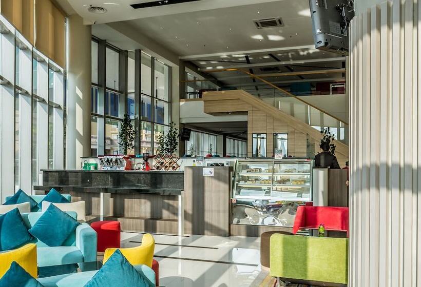 ホテル Astana Wing Riverside Majestic