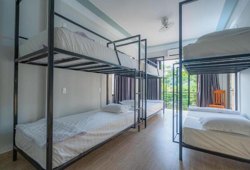 هتل Fami Homestay