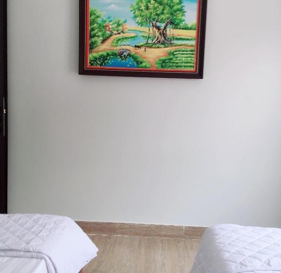 هتل Fami Homestay