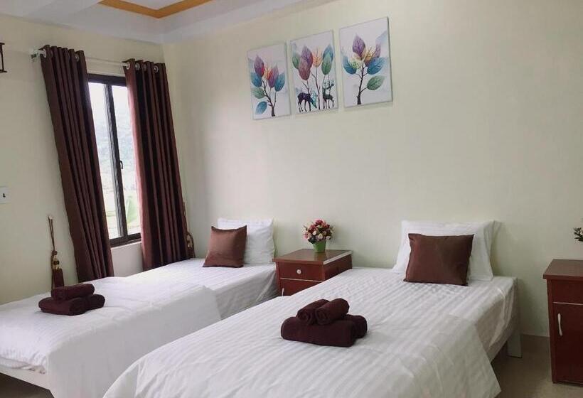 هتل Golden Forest Homestay