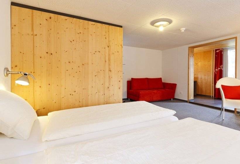 酒店 Hirschen Guesthouse Village