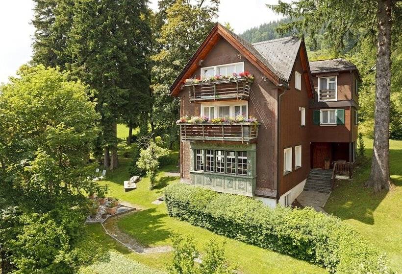 酒店 Hirschen Guesthouse Village