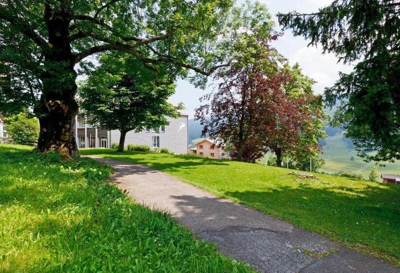 酒店 Hirschen Guesthouse Village