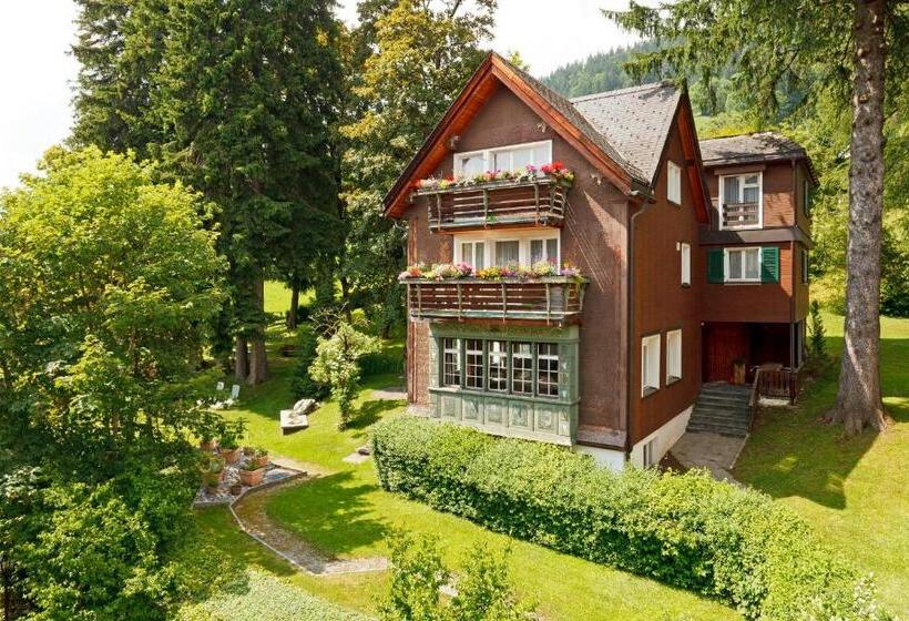 酒店 Hirschen Guesthouse Village