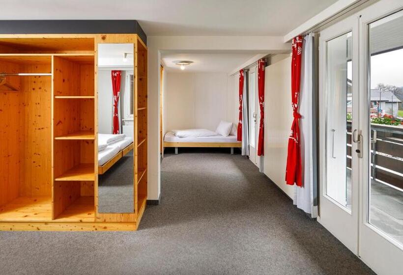 酒店 Hirschen Guesthouse Village