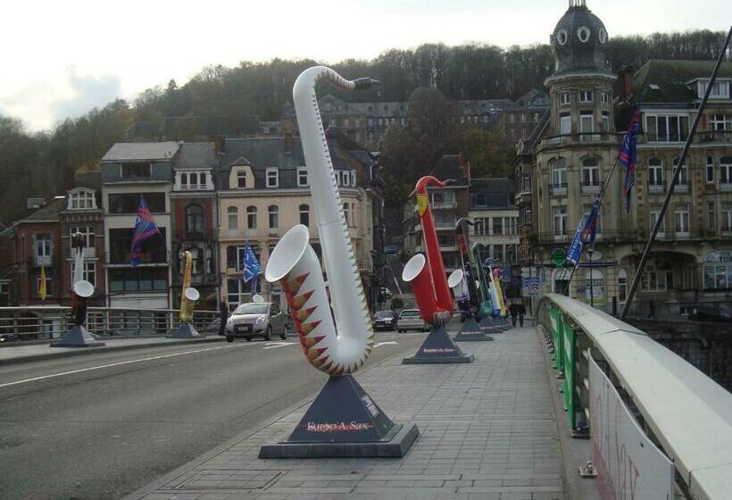 ホテル La Clochette