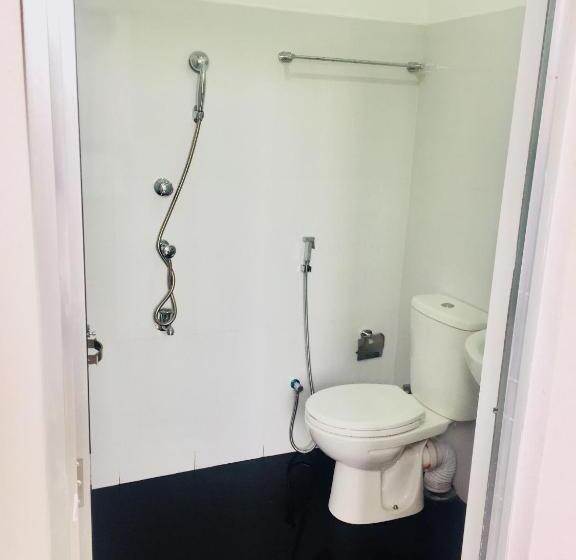 Отель Mum&dad House