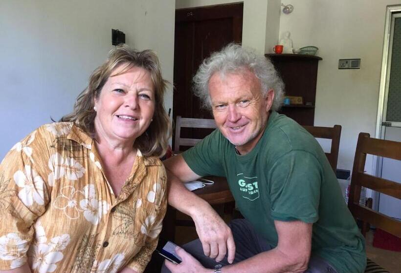 Отель Mum&dad House