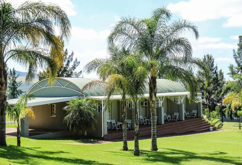 Отель Newcastle Country Lodge