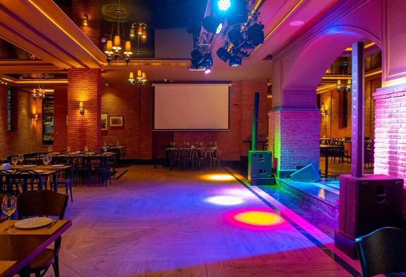 Orbi Palace Hotel Official