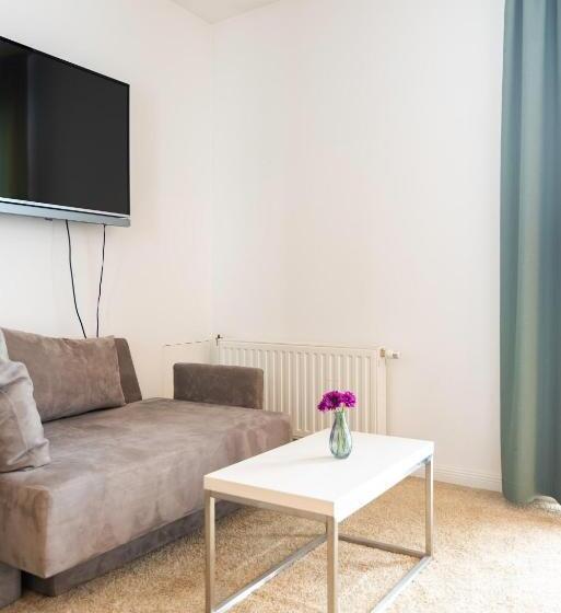 בית מלון כפרי Park Superior 3