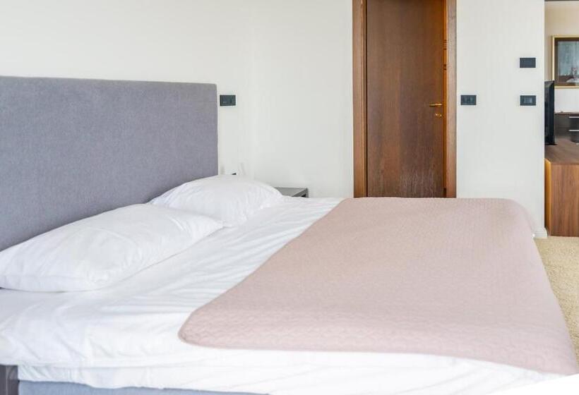 בית מלון כפרי Park Superior 3