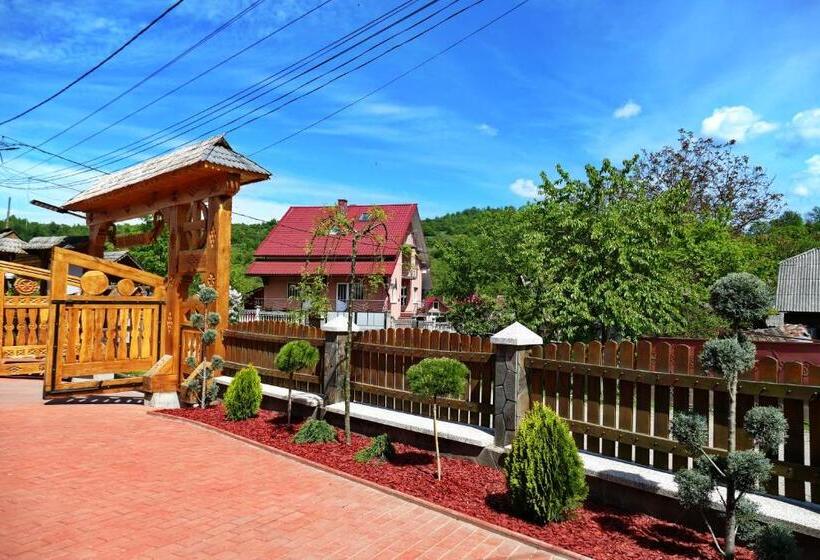 בית מלון כפרי Pensiunea Inima Maramureșului