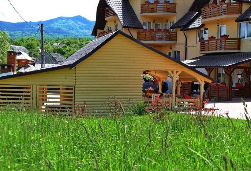 בית מלון כפרי Pensiunea Inima Maramureșului