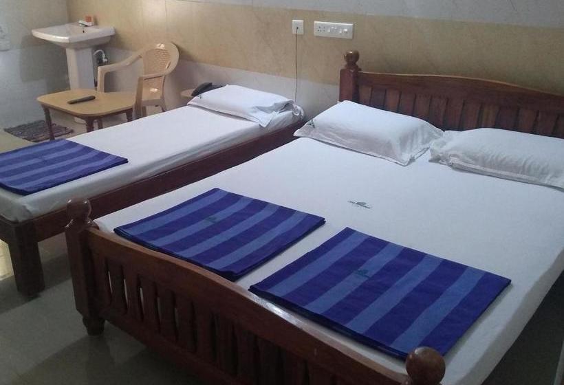 Отель Sdd Residency