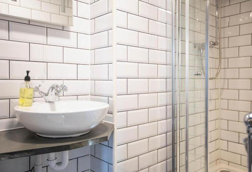 فندق The Olde Malthouse Inn