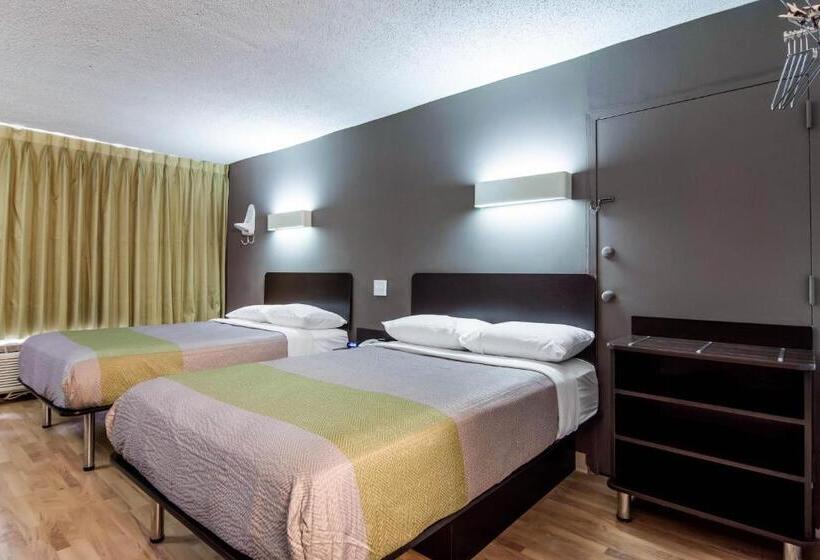 فندق Studio 6 Lagrange