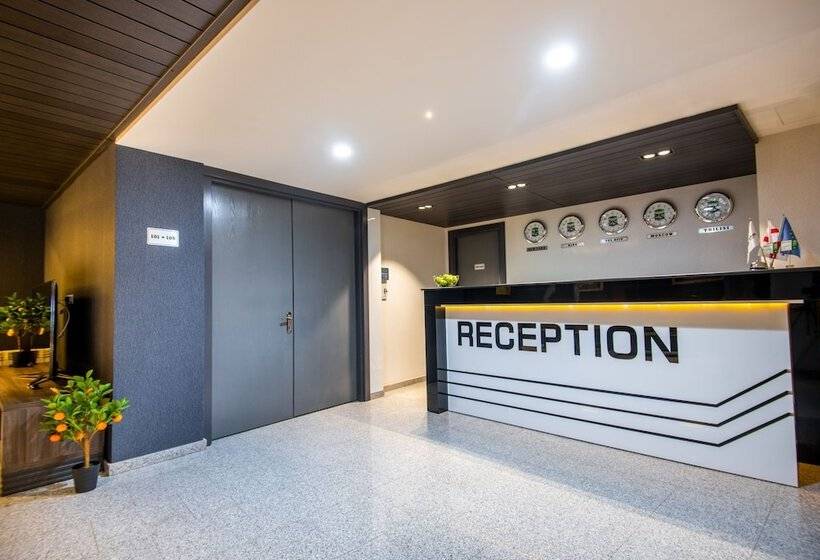 Orbi Palace Hotel Official