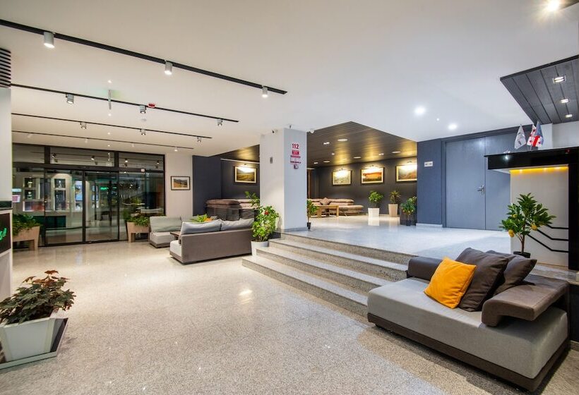 Orbi Palace Hotel Official