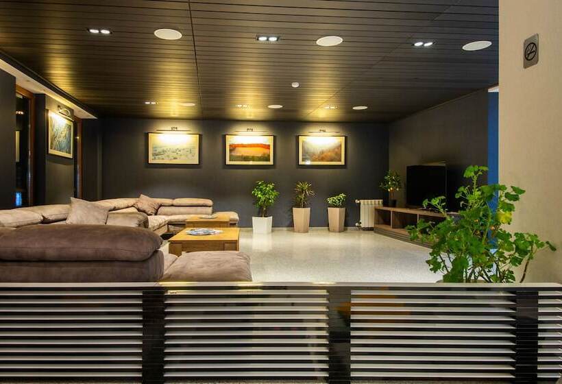 Orbi Palace Hotel Official