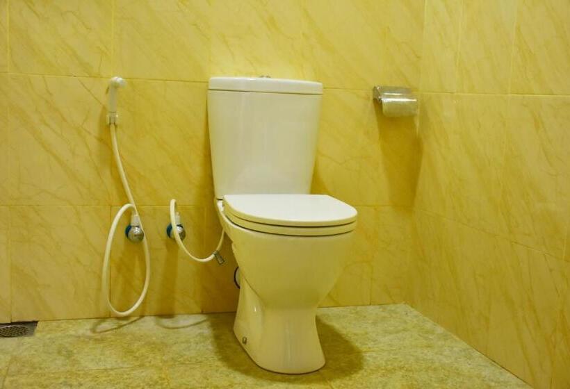 Pension Canal Side Safari Resort