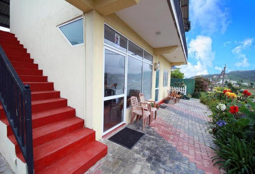 Пансион Gregory Hills