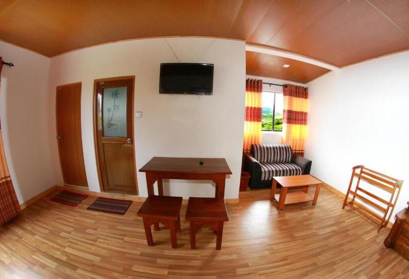 Пансион Gregory Hills