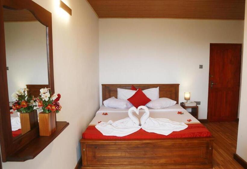 Пансион Gregory Hills