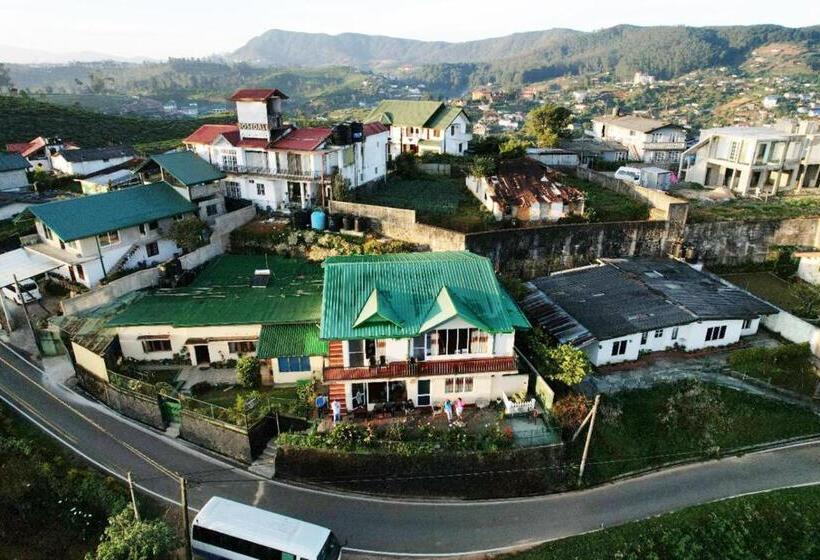 Пансион Gregory Hills