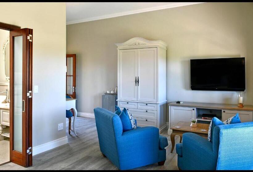 پانسیون Huguenot House