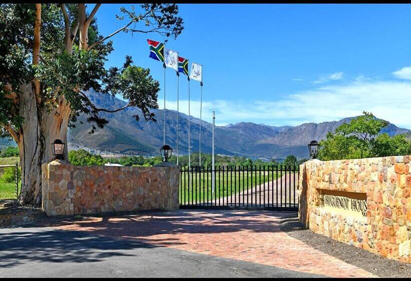 پانسیون Huguenot House