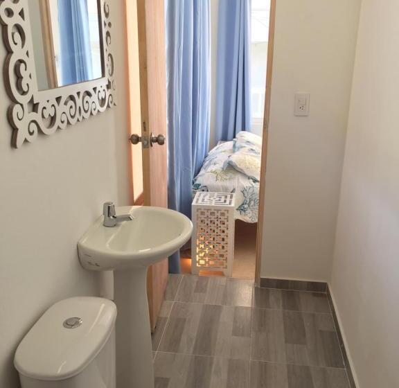 Пансион Marmows Place