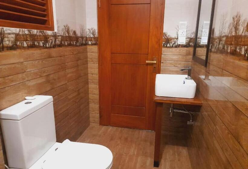 Пансион New Sea Lion Guest House