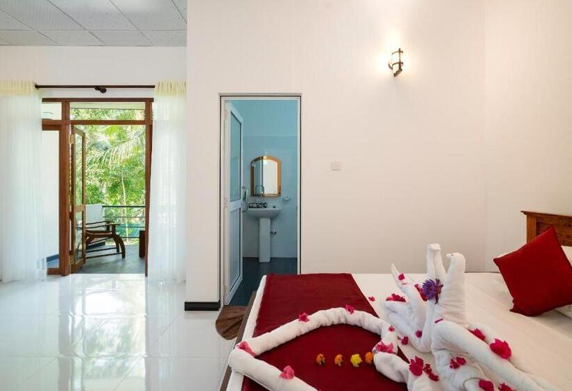 Пансион New Sea Lion Guest House