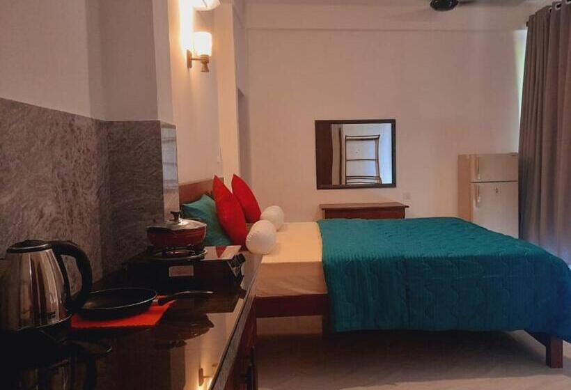 Пансион New Sea Lion Guest House