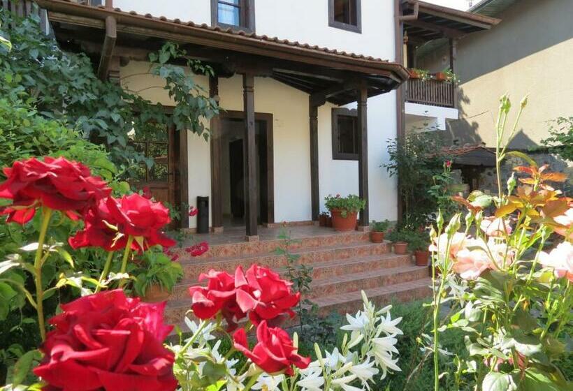 펜션 Oazis Guesthouse