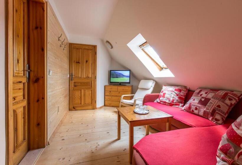 펜션 Penzion Pod šerákem